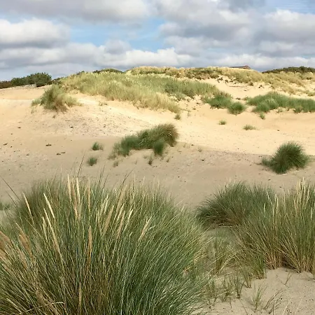 Apartment Basic Little House Scheveningen