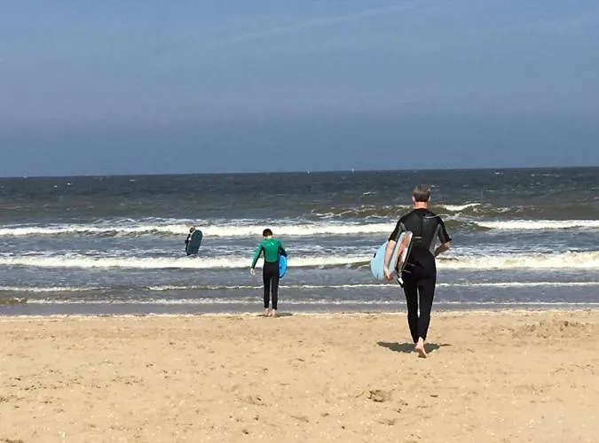 Basic Little House Scheveningen Апартаменты Гаага